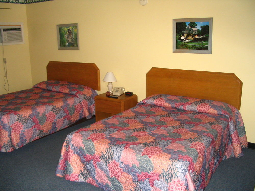 Warrensburg Inn & Suites - 6 Mi To Lake George Luaran gambar