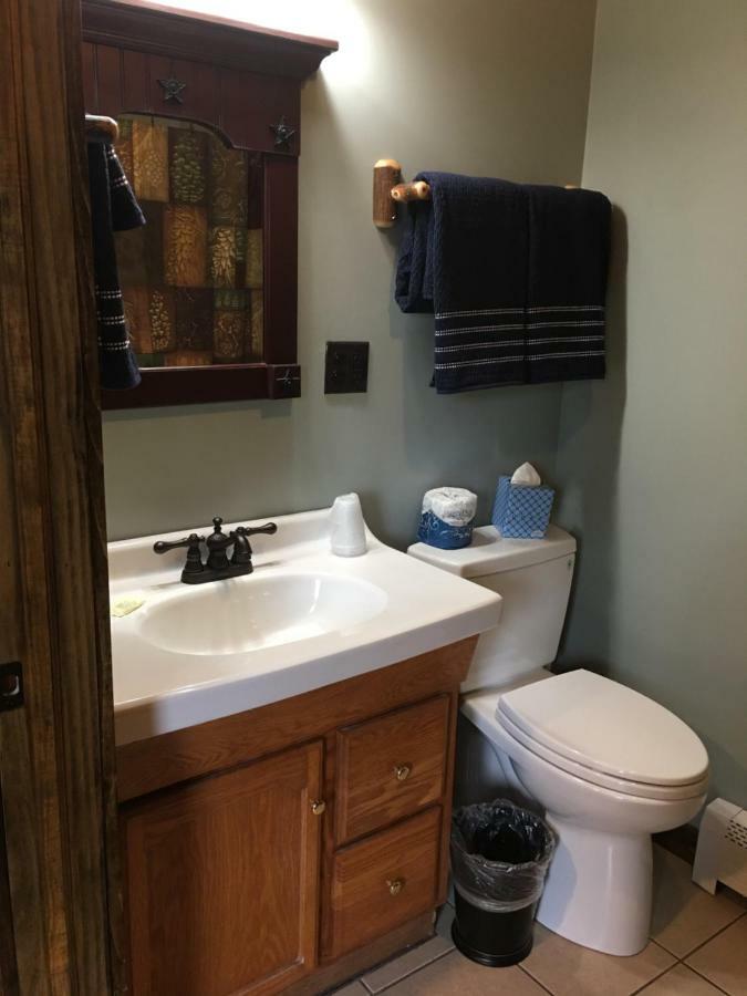 Warrensburg Inn & Suites - 6 Mi To Lake George Luaran gambar