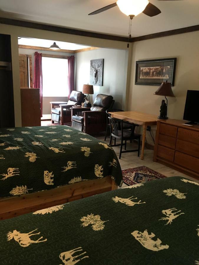 Warrensburg Inn & Suites - 6 Mi To Lake George Luaran gambar