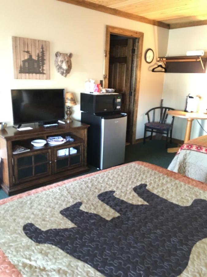 Warrensburg Inn & Suites - 6 Mi To Lake George Luaran gambar